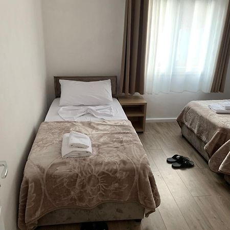 Serenity Guesthouse 泰斯 外观 照片