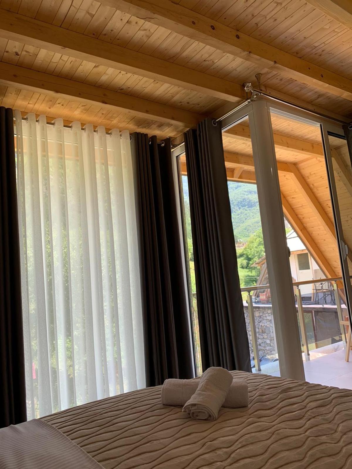 Serenity Guesthouse 泰斯 外观 照片