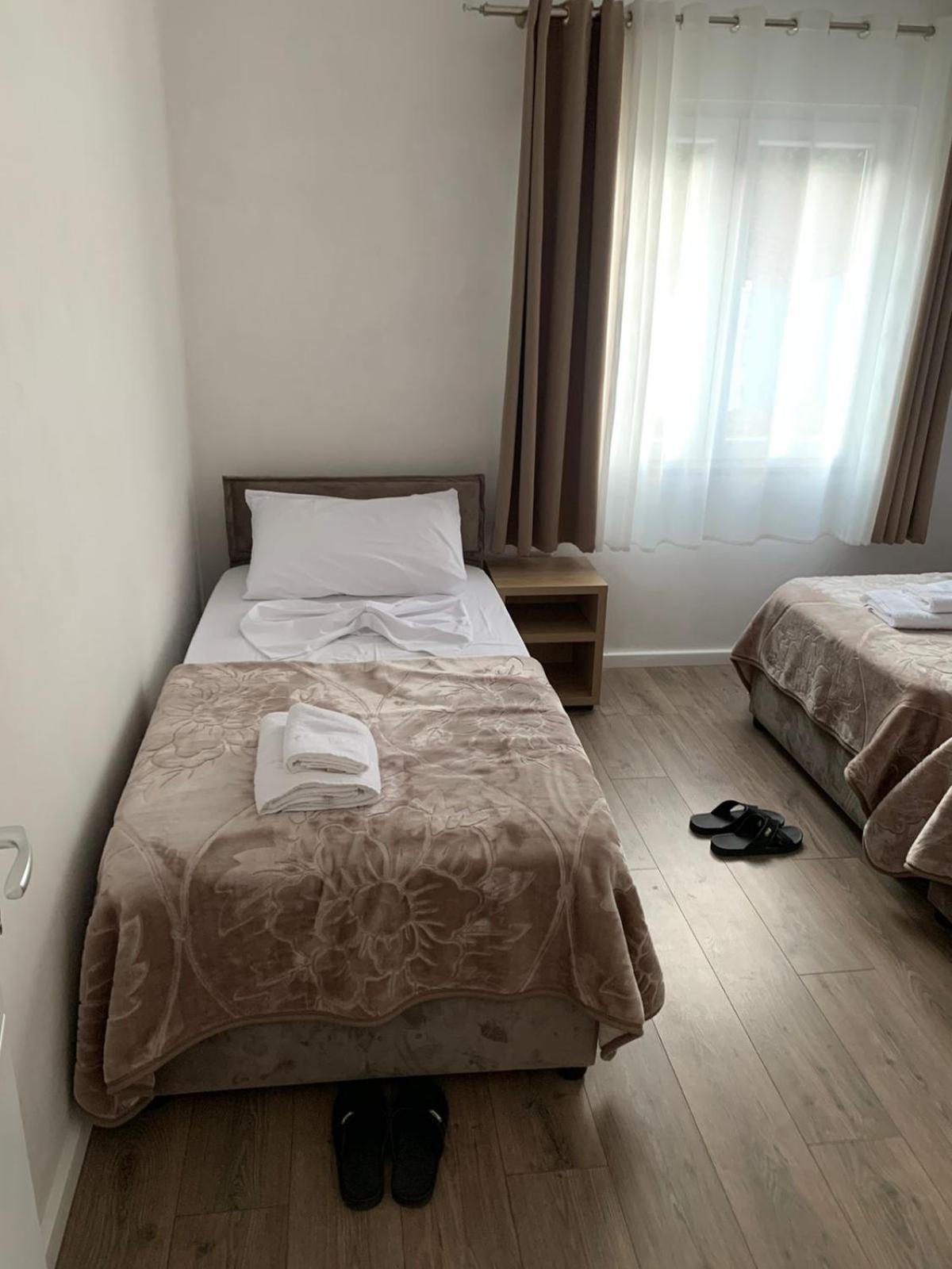 Serenity Guesthouse 泰斯 外观 照片
